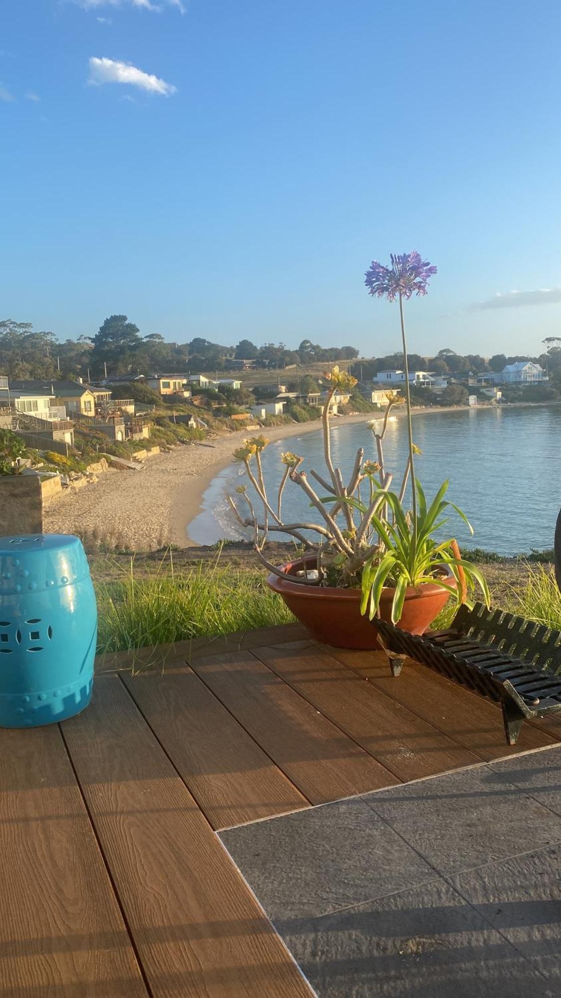 Beach Buoy Opossum Bay South Arm Εξωτερικό φωτογραφία